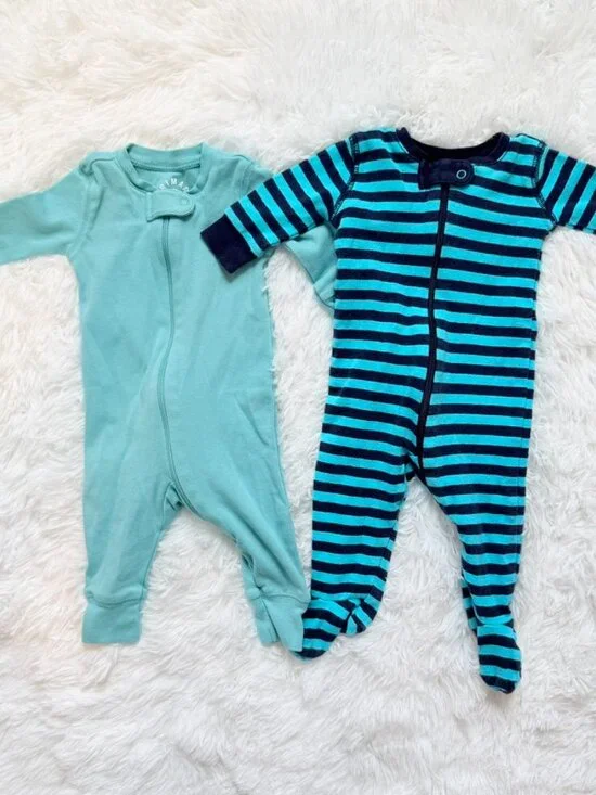 Organic Cotton Baby Sleepers 0-3M Bundle 4pc Footed Pajamas Primary Neutral - Picture 4 of 9